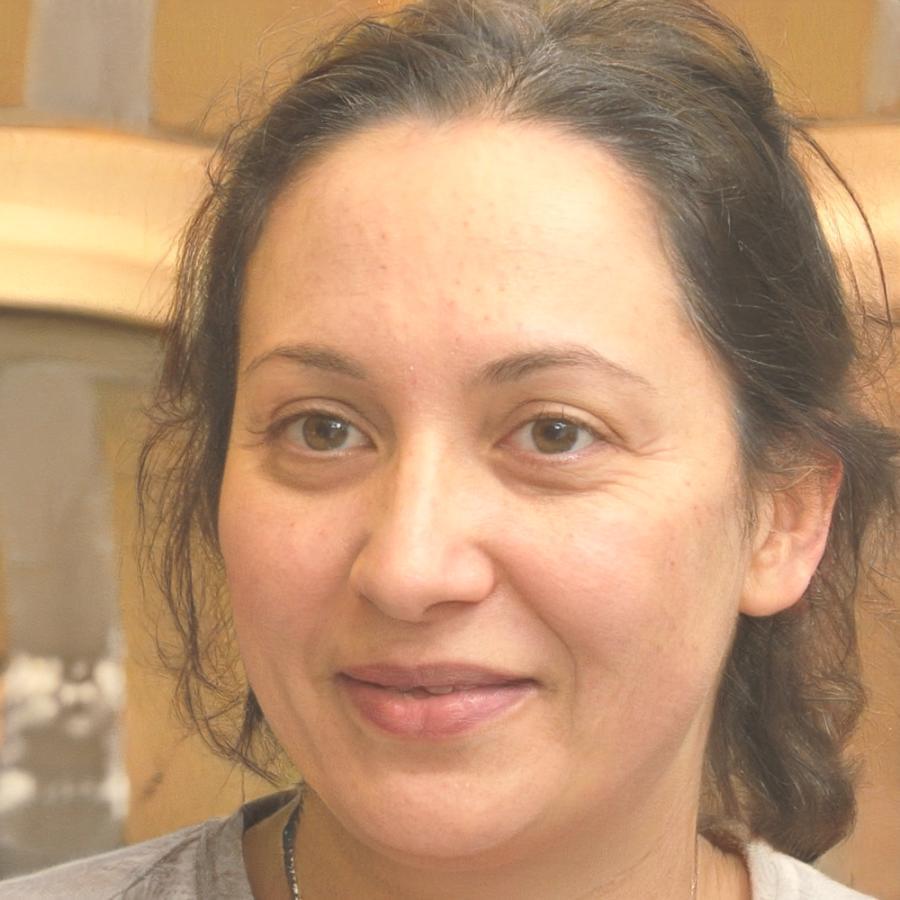 Dr. Ana Martínez